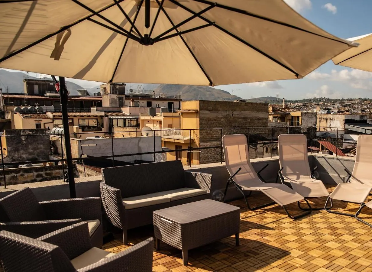 Alfaapartment & Beautiful 20-Metre Terrace Casteldaccia