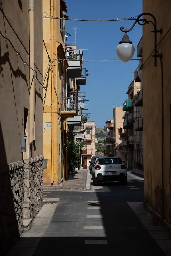 Alfaapartment & Beautiful 20-Metre Terrace Casteldaccia